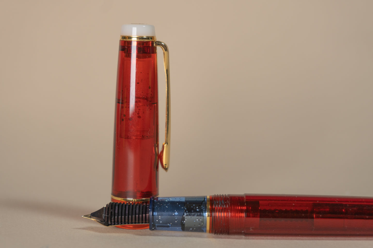 Pre-Owned Sailor Pro Gear Slim Go USA Fountain Pen - Hard Fine