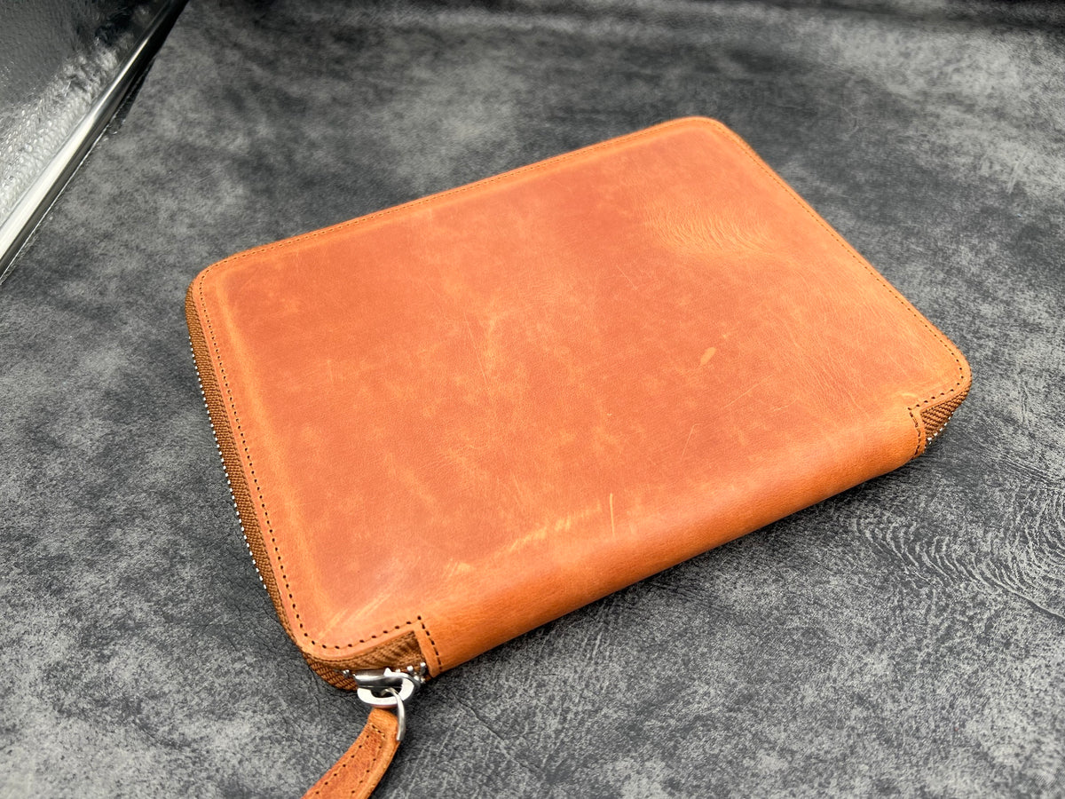 Galen Leather Zippered 20 Slots Pen Case - Crazy Horse Tan