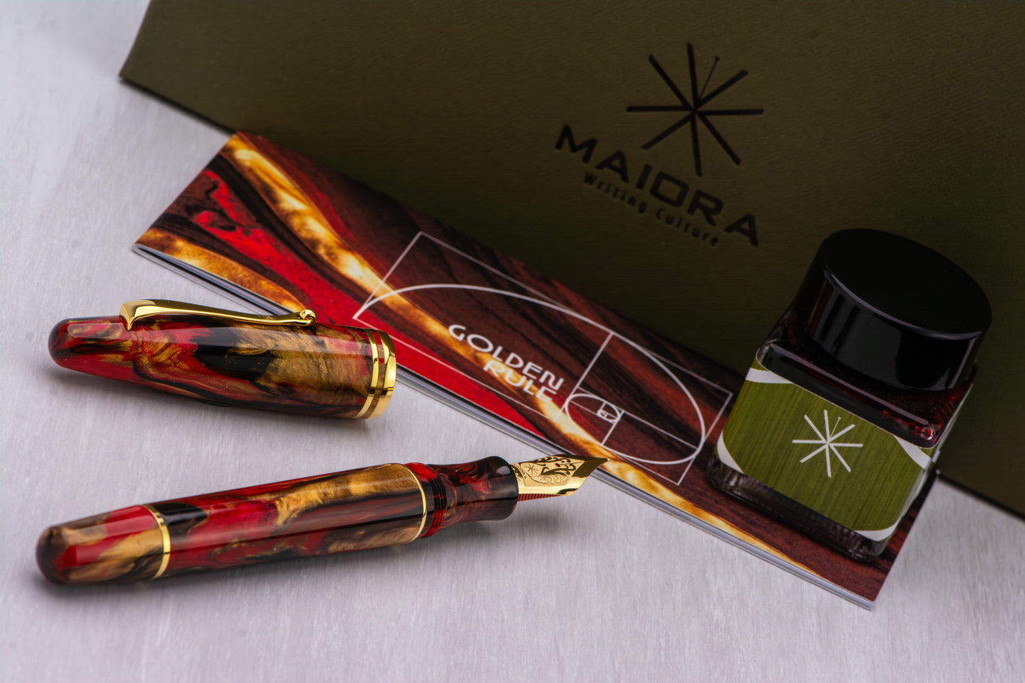 Maiora Ultra Ogiva Fountain Pen - Golden Rule