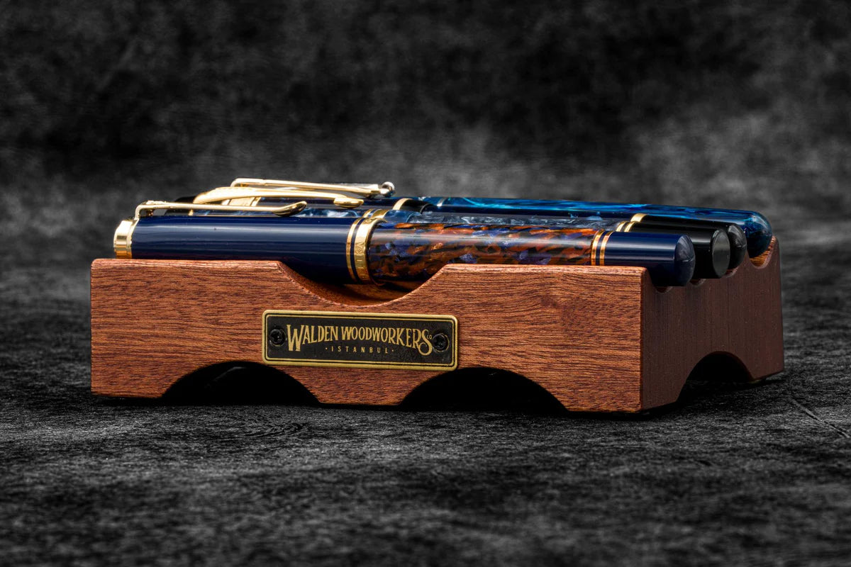 Galen Leather The Pen Bridge Wooden Pen Stand - Mahogany