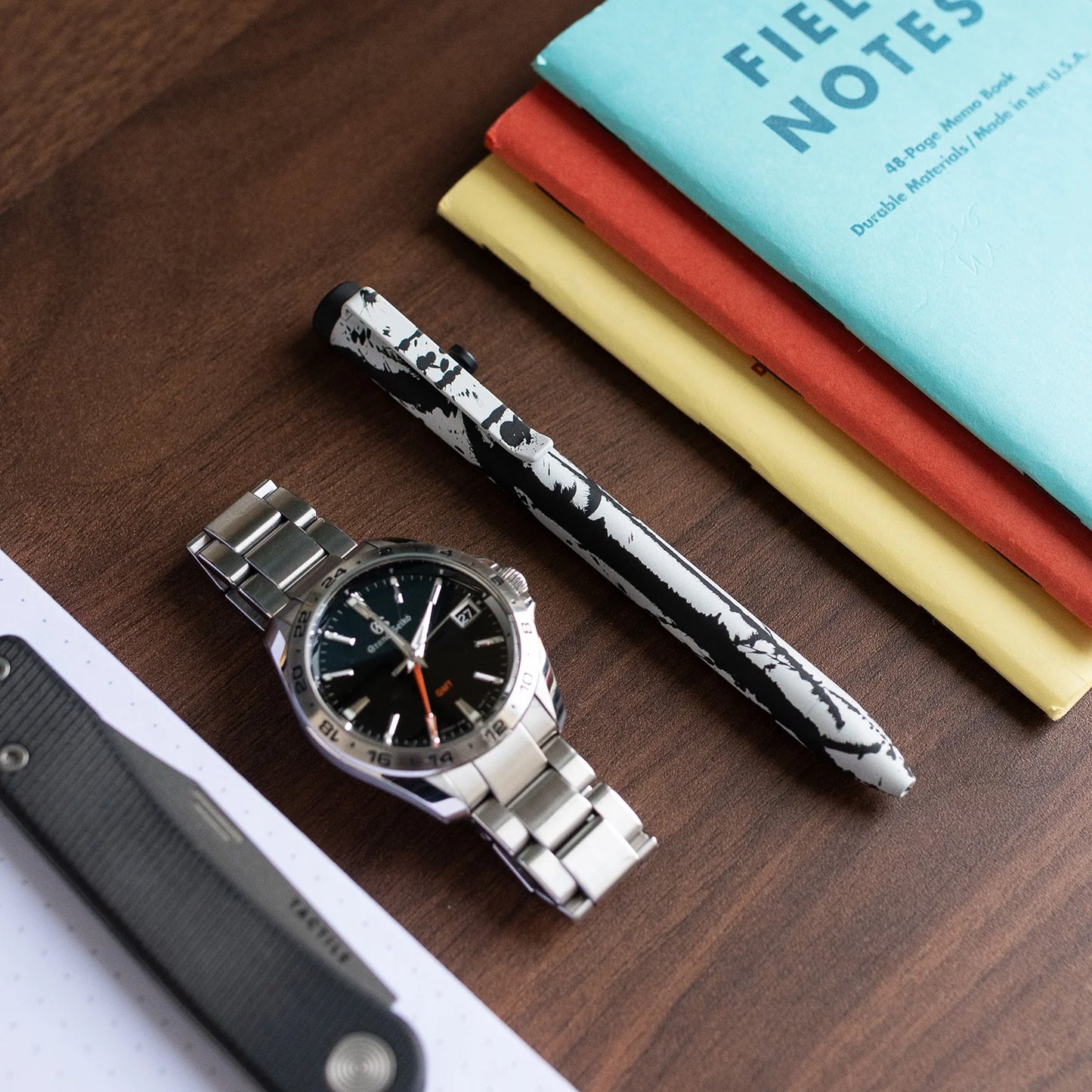 Tactile Turn Short Abstract Bolt Action Pen - Red (Seasonal - Limited Edition)