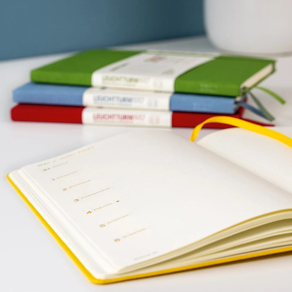 Leuchtturm1917 2027 A5 Medium Weekly Planner & Dotted Notebook - Colorful Seasons: Spring