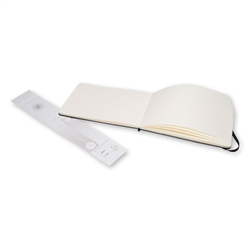 Moleskine Large Hardcover Art Collection Watercolour Album - Black