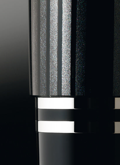 Pelikan Souverän M605 Fountain Pen - Stresemann Anthracite Stripes
