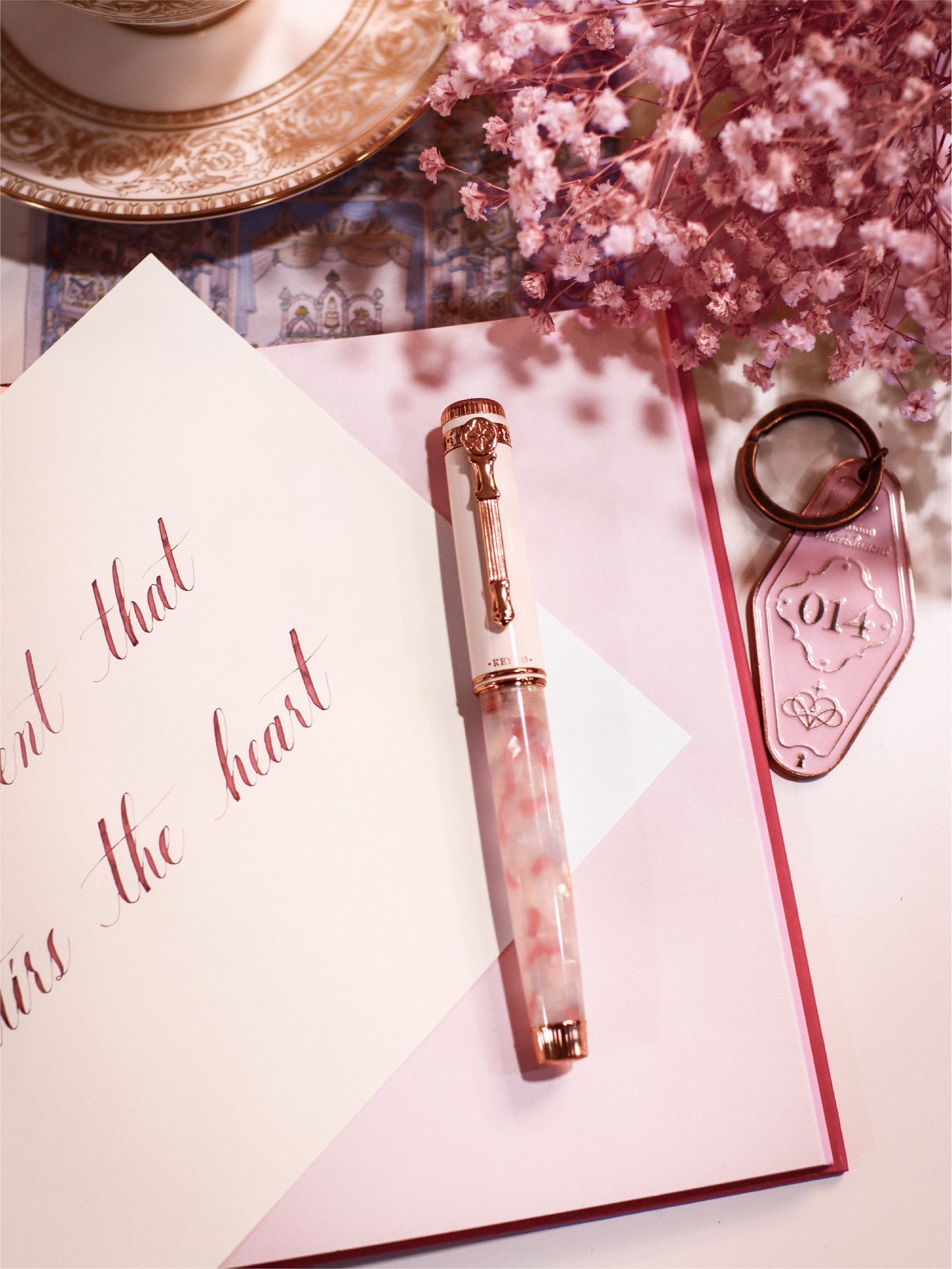 Dominant Industry Keyno Fountain Pen - No. 014 Cherishment