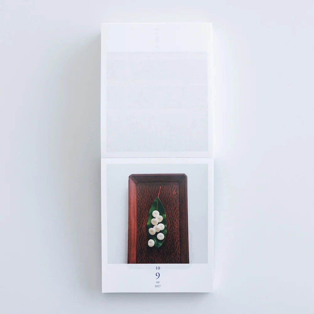 Hobonichi 2027 Weeksdays Daily Desktop Calendar