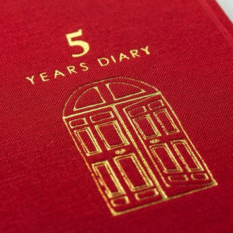 Midori 5 Year Diary - Gate: Red