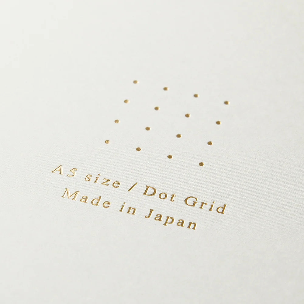 Midori Soft Color A5 Dotted Ring Notebook - White