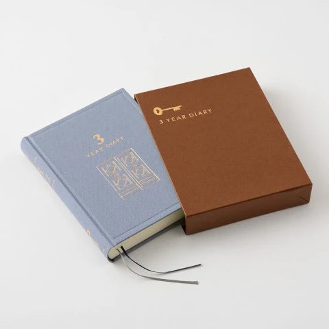 Midori 3 Year Mini Diary - Gate: Blue-Purple