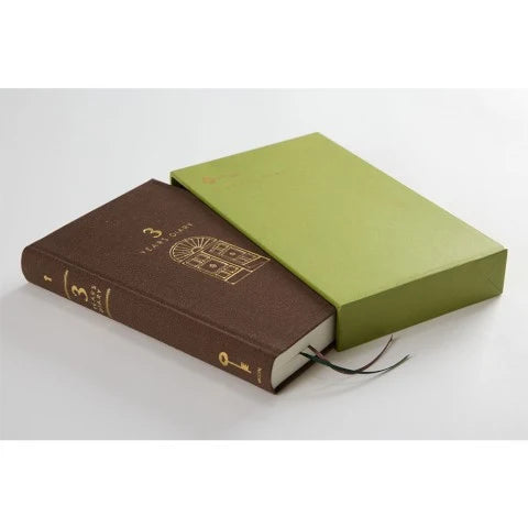 Midori 3 Year Diary - Gate: Brown
