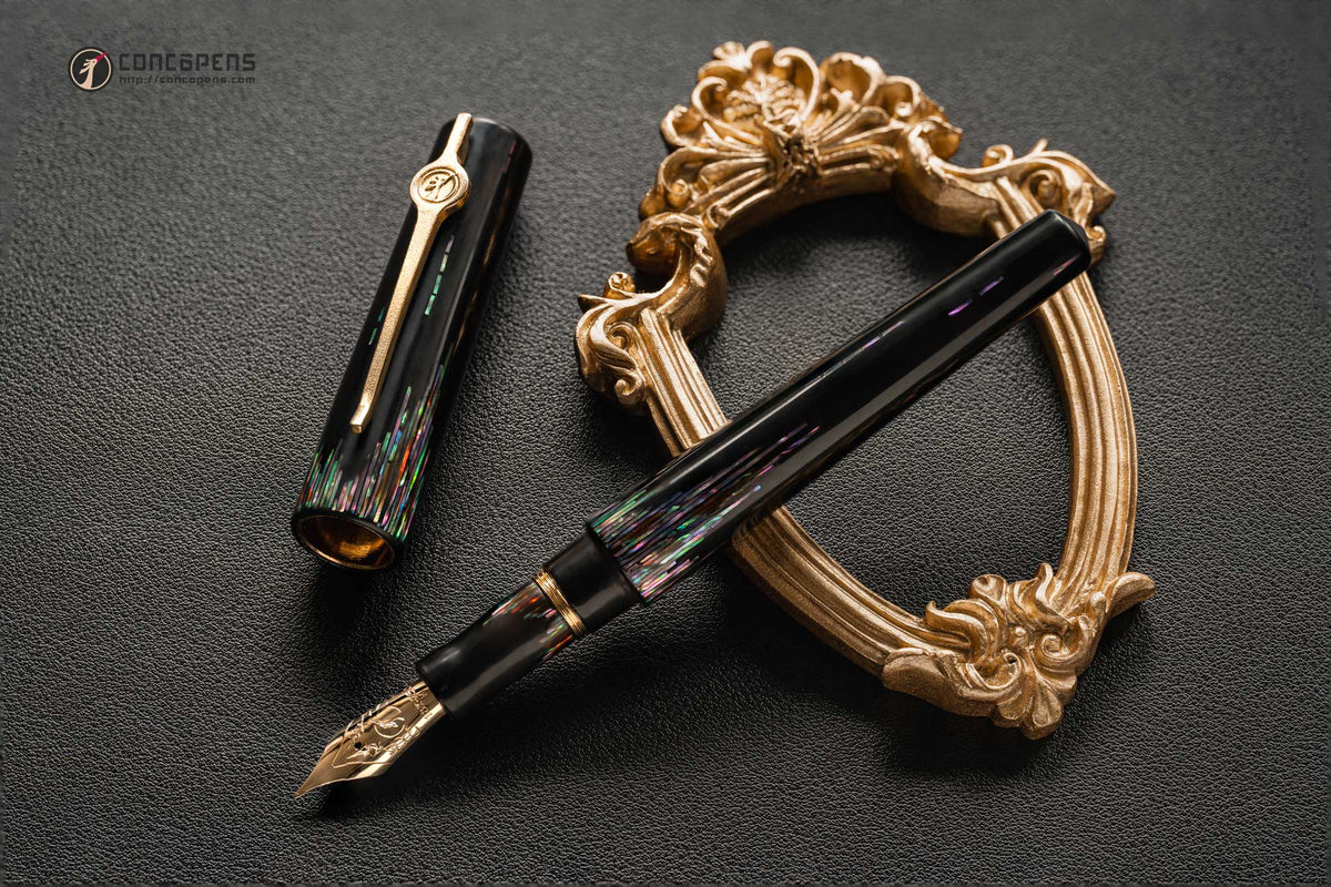ConCoPens Traditional Vietnamese Lacquer Fountain Pen - Aurora