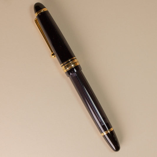 Pre-Owned Pilot Custom 823 Smoke - Medium
