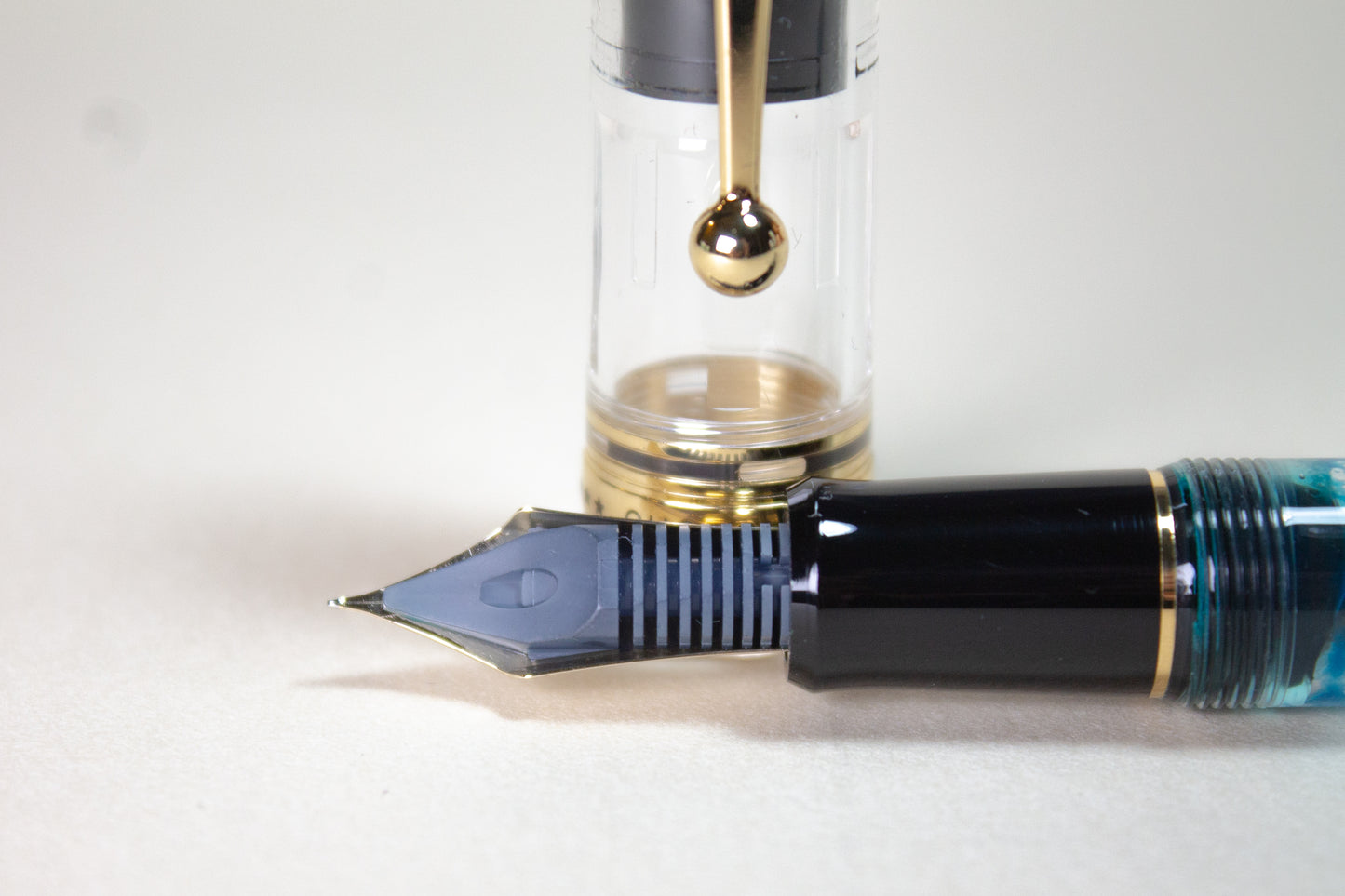 Pre Owned Pilot Custom 823 Clear - Fine