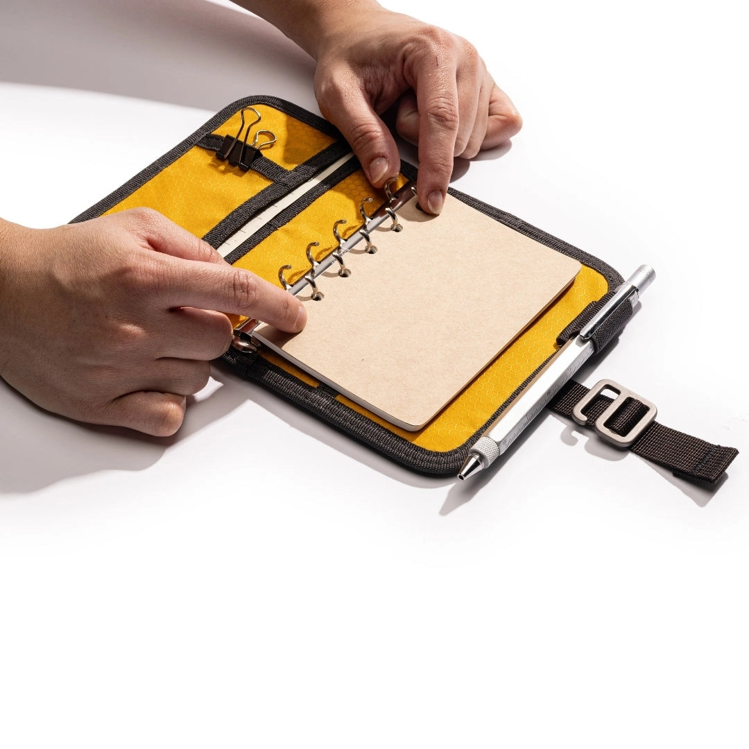 LOCHBY A7 6-Ring Field Binder - Bumblebee