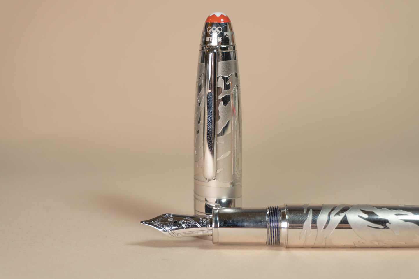 Pre-Owned Montblanc Meisterstuck x Olympic Heritage Chamonix 1924 Solitaire LeGrand Fountain Pen - Fine