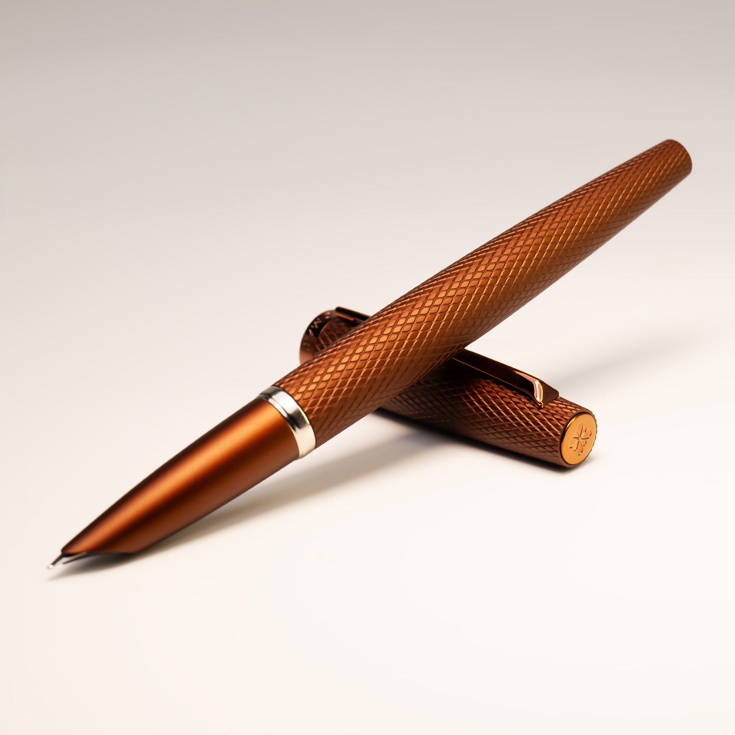 Diplomat Viper Fountain Pen - Brown Guilloche