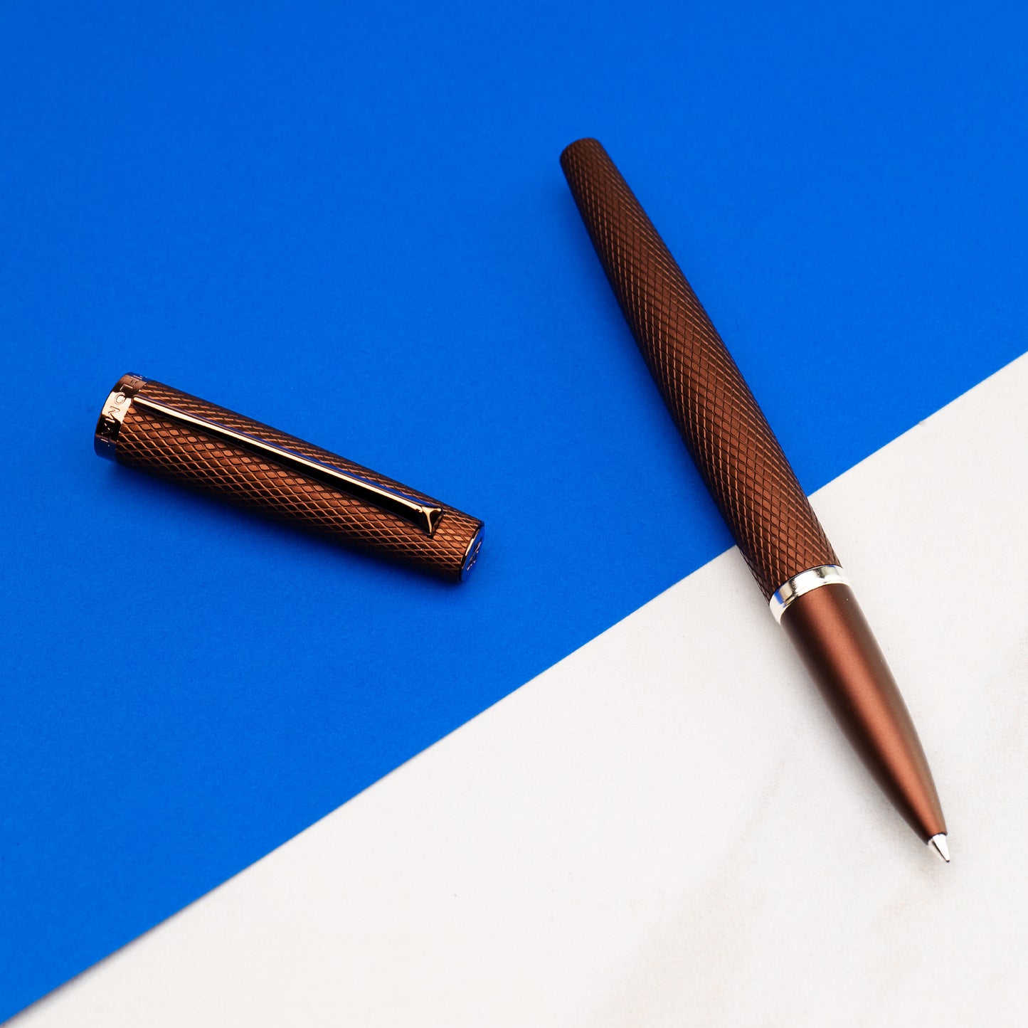 Diplomat Viper Rollerball - Brown Guilloche