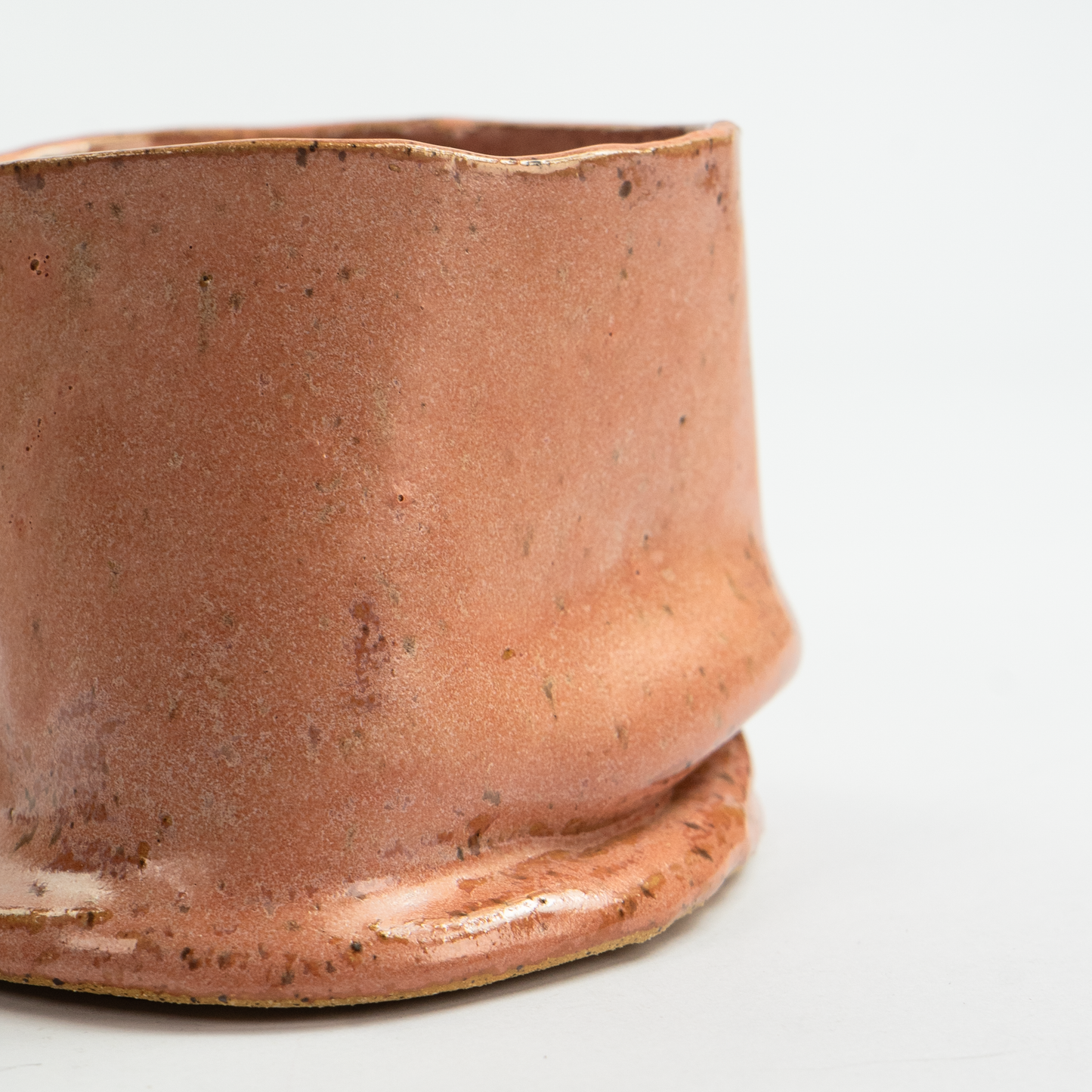 Dromgoole's x mhexart The Slump Pen Cup - Dusty Coral