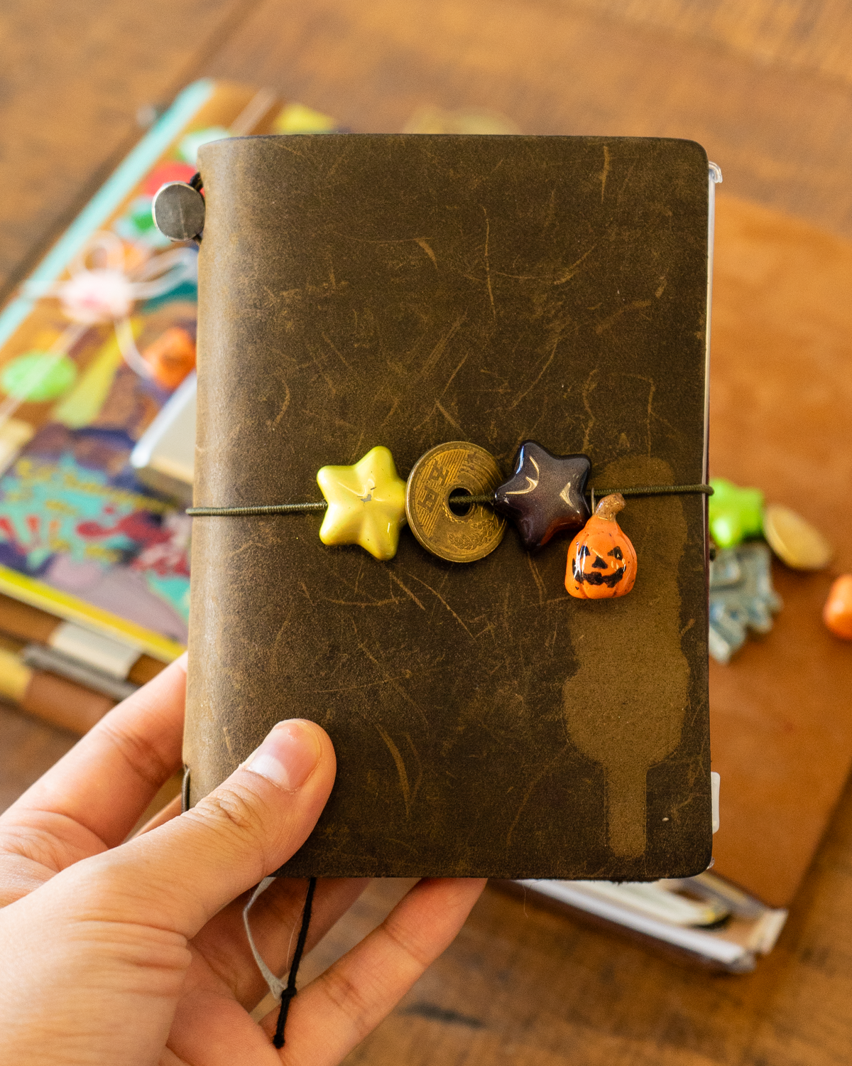 Dromgoole's x mhexart Ceramic Charm - Ghost
