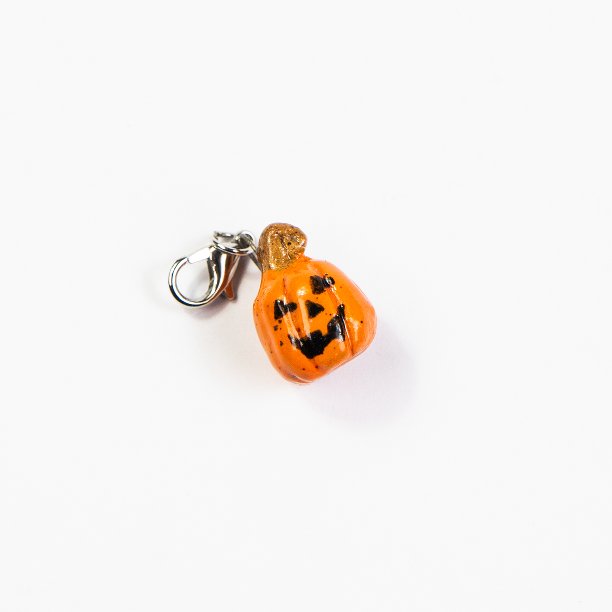 Dromgoole's x mhexart Ceramic Charm - Jack-o-Lantern