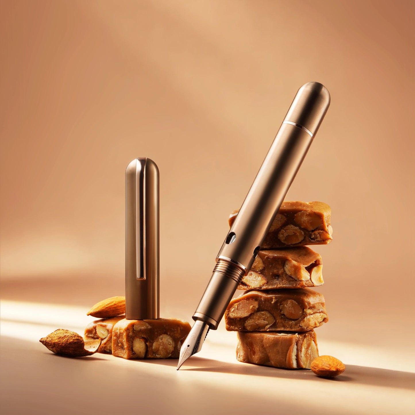 Nahvalur Nautilus Ti Fountain Pen - Toffee