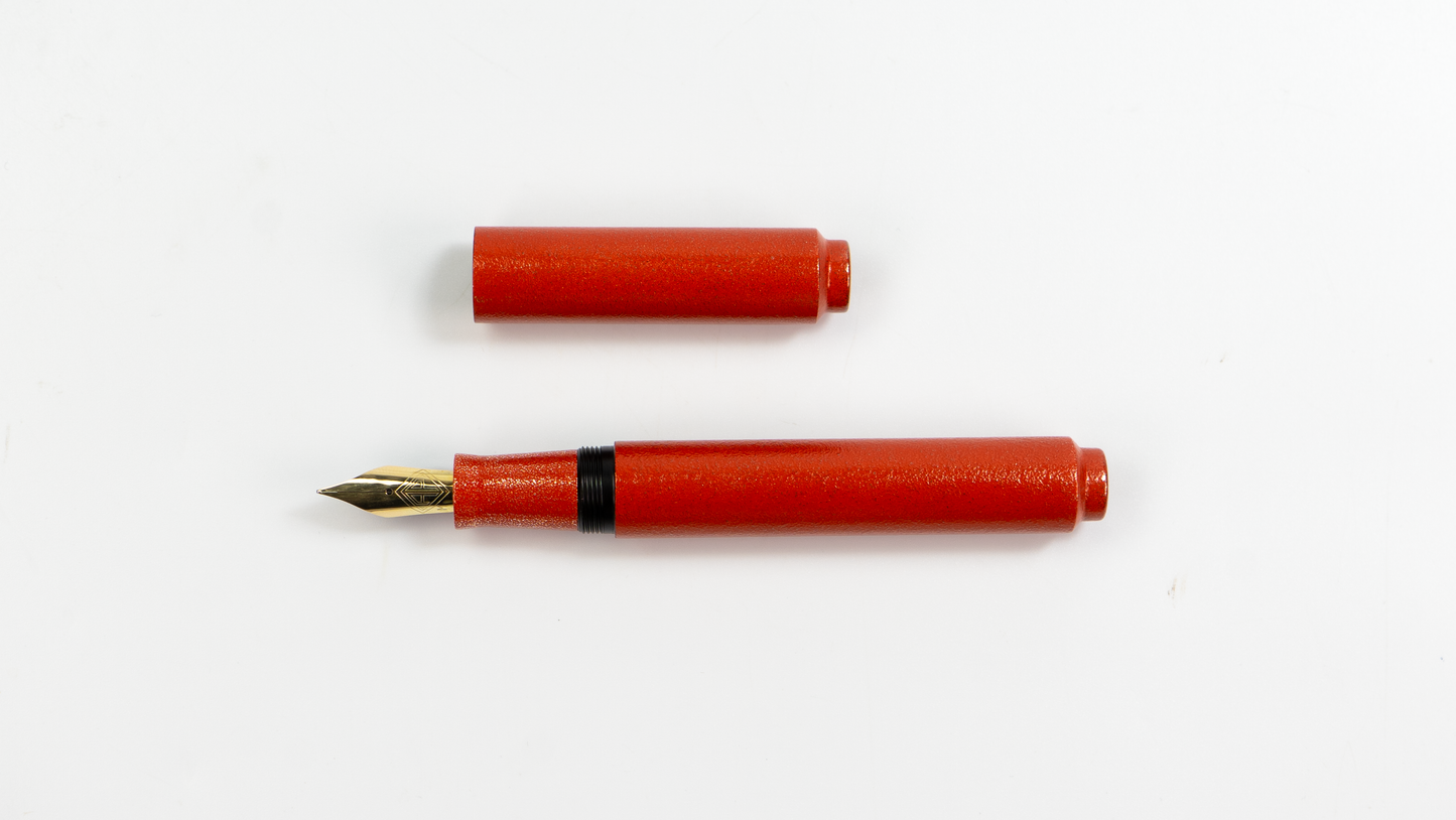 AP Limited Editions Urushi Lacquer Art 14K Fountain Pen - Colors of the Cosmos: Aldebaran