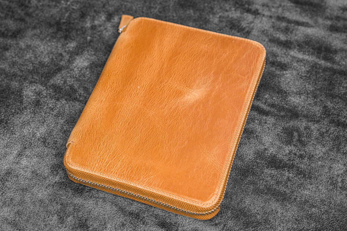 Galen Leather Zippered 20 Slots Pen Case - Crazy Horse Honey Ochre