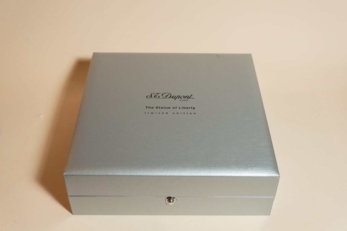 Pre-Owned S.T. Dupont Statue of Liberty Rollerball