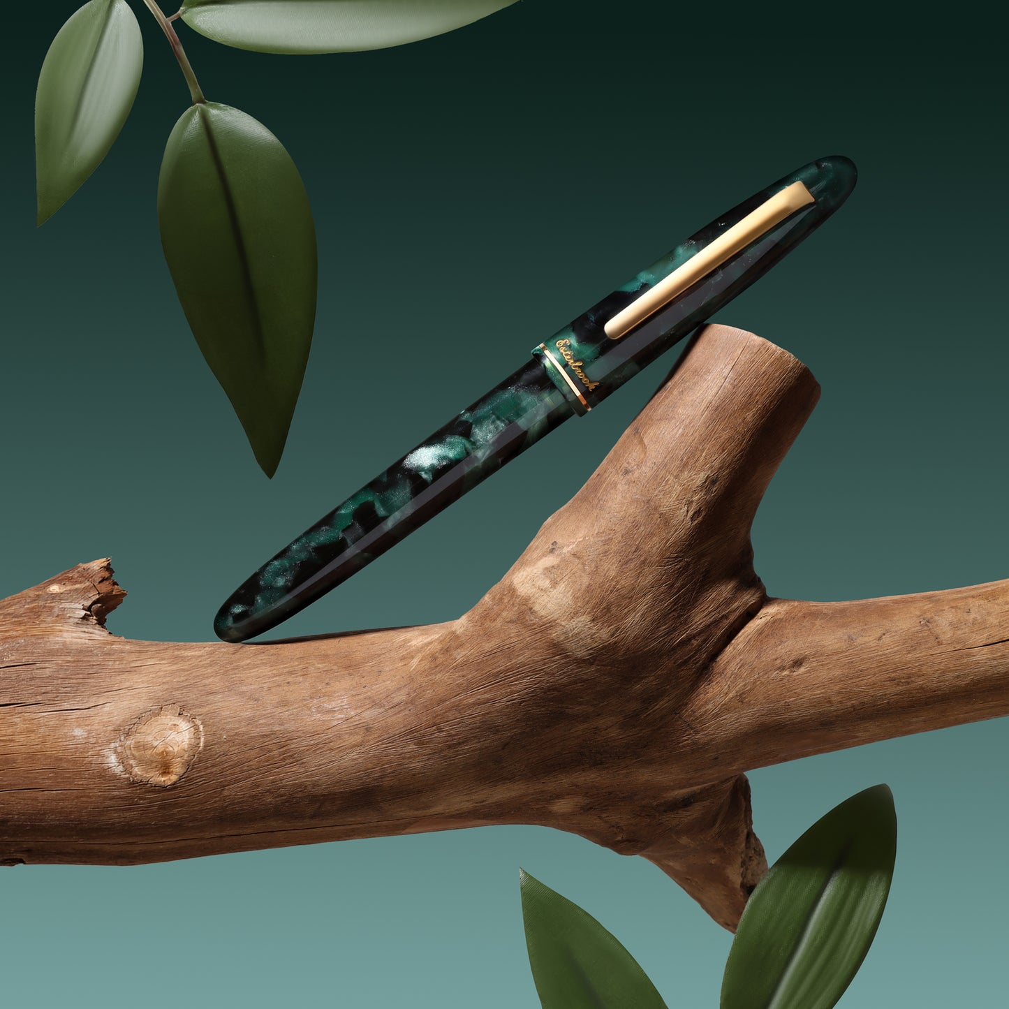 Esterbrook Estie Fountain Pen - Evergreen with Gold Trim