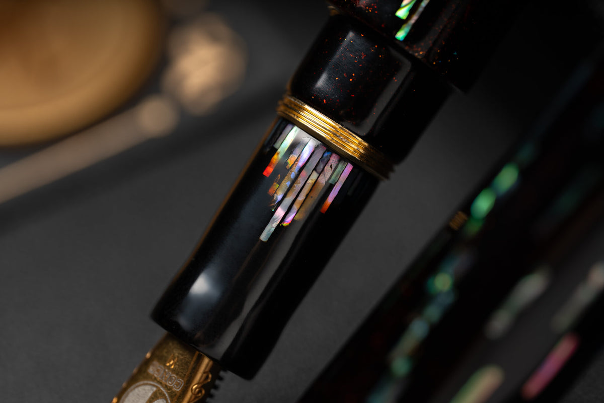 ConCoPens Traditional Vietnamese Lacquer Fountain Pen - Bolide