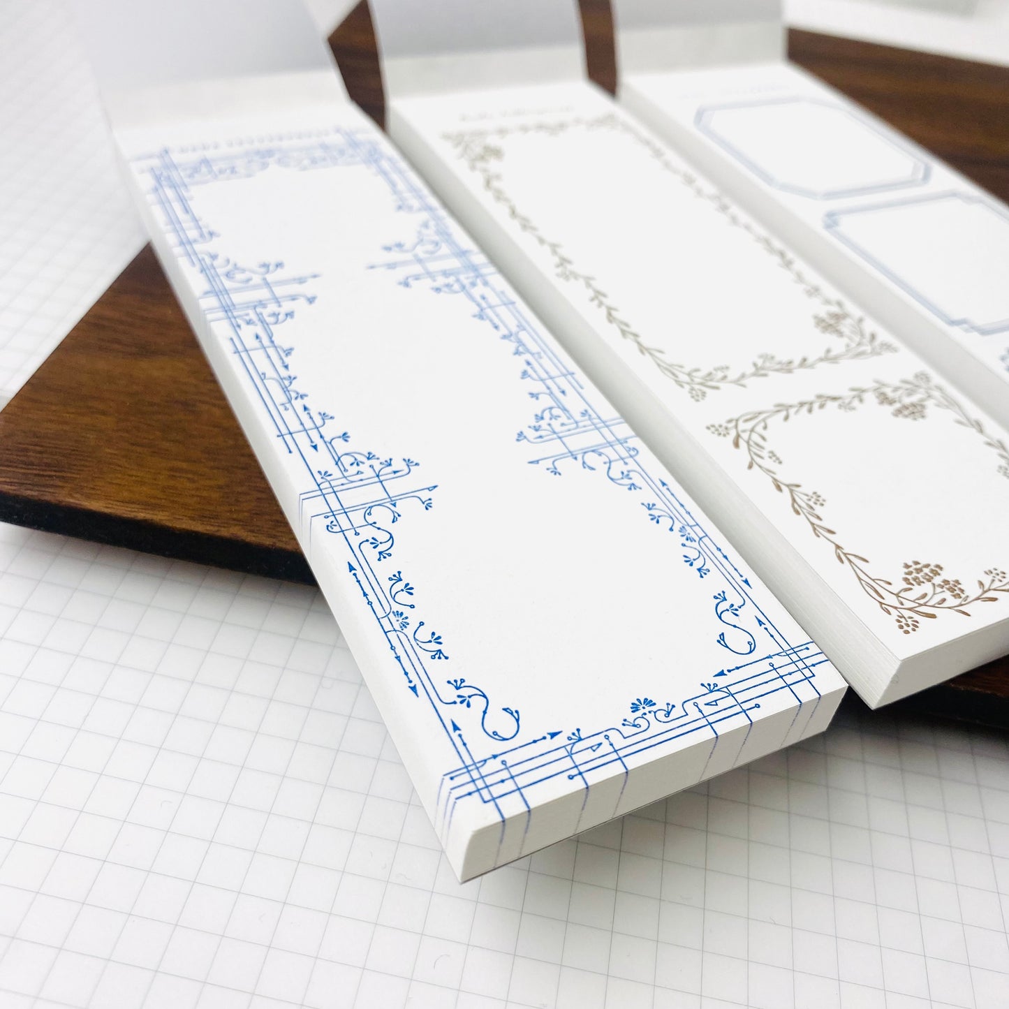 Oeda Letterpress Label Book- Classic