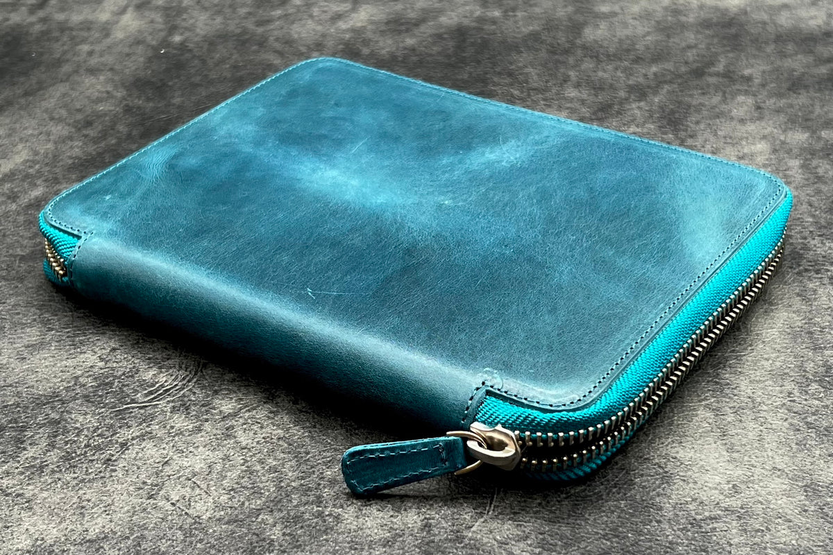 Galen Leather Zippered 20 Slots Pen Case - Crazy Horse Ocean Blue