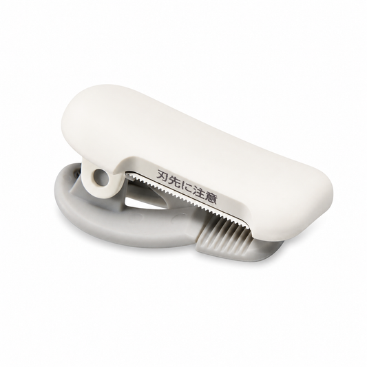 Kokuyo Karu Cut clip-type Washi Tape cutter 10~15mm - White