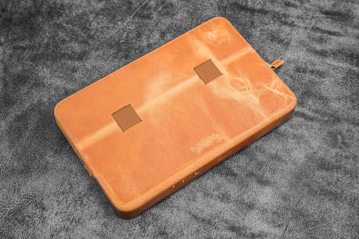 Galen Leather Zippered 12 Slots Magnum Opus Pen Case - Crazy Honey Ochre (with Removable Pen Tray)