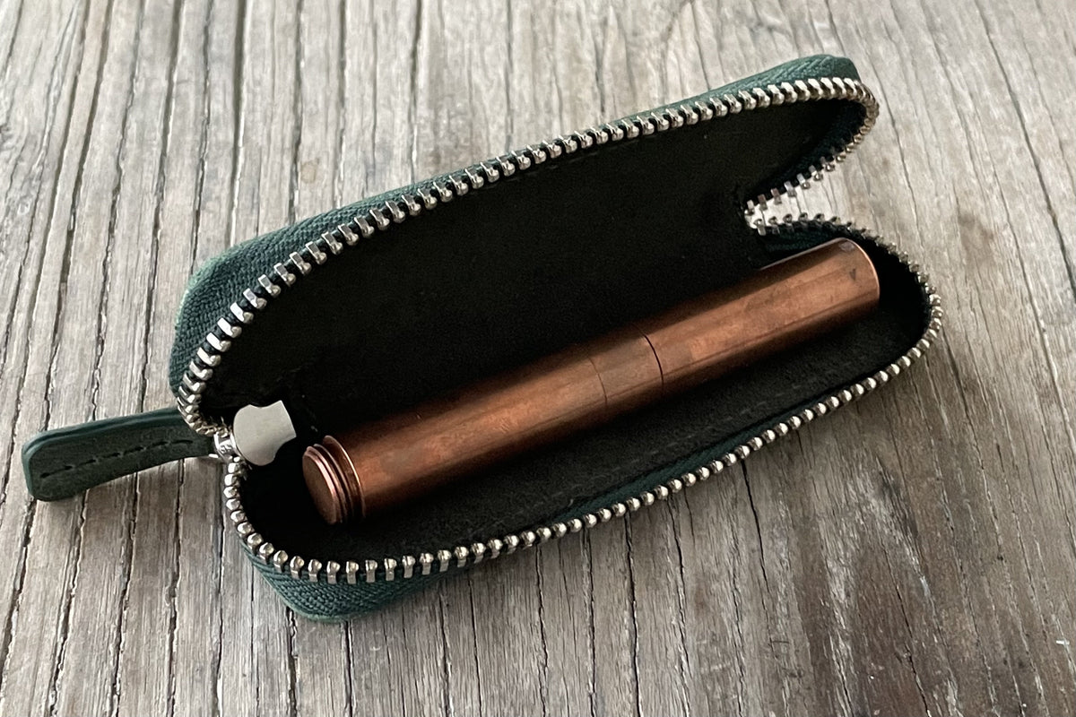 Galen Leather Zippered Single Slot Pen Case for Kaweco Pocket Pen - Crazy Horse Forest Green