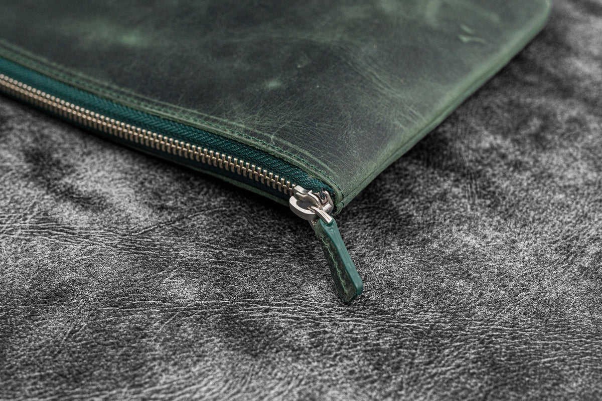 Galen Leather Zippered 7 Slots Writer's Bank Bag/Pen Pouch - Crazy Horse Forest Green