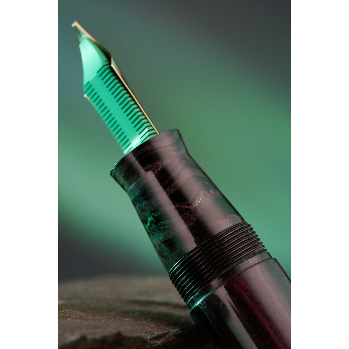 Maiora Everest Fountain Pen - Boreale (Limited Edition)