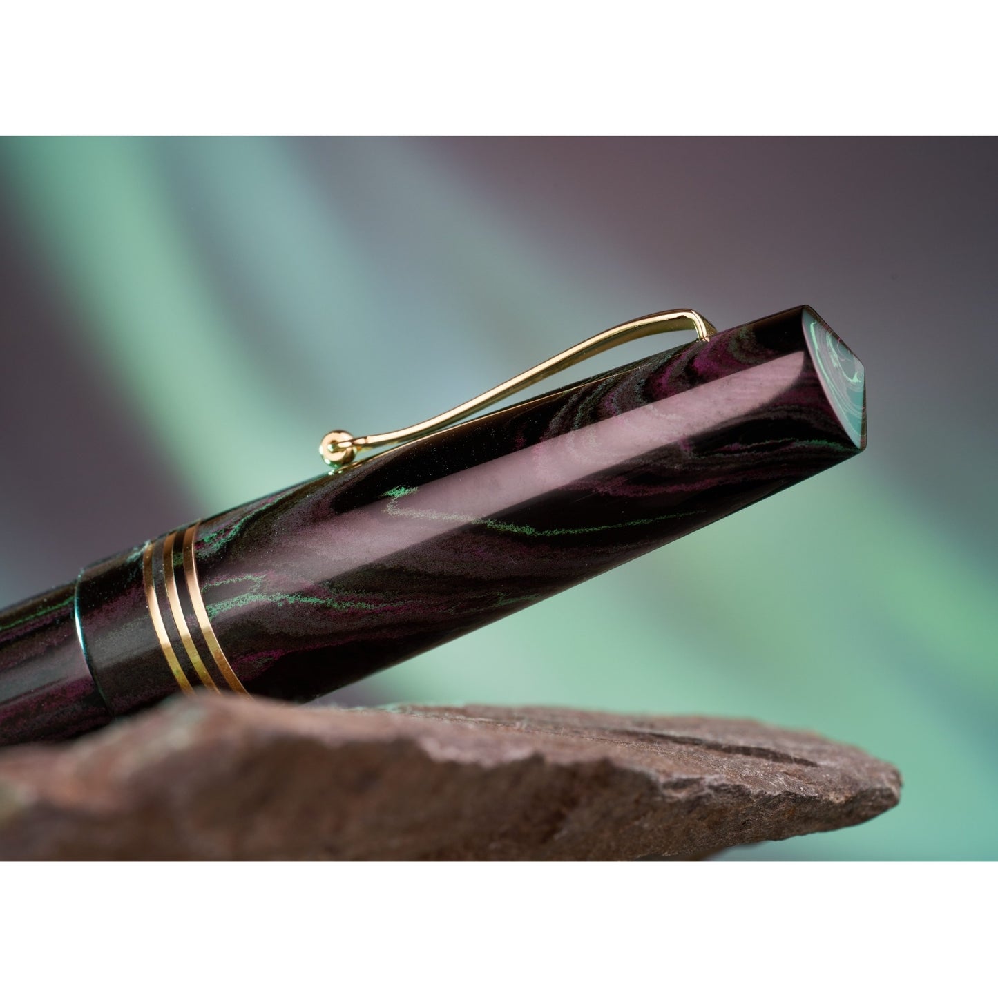 Maiora Everest Fountain Pen - Boreale (Limited Edition)