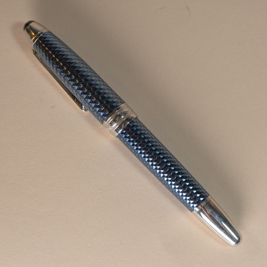 Pre-Owned Montblanc Meisterstuck Glacier Solitaire Fountain Pen