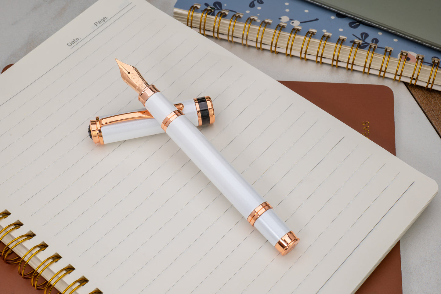 Monteverde Innova 2026 Color of the Year Fountain Pen & 15ml Ink Set - Cloud Dancer with Rosegold Trim (Limited Edition)