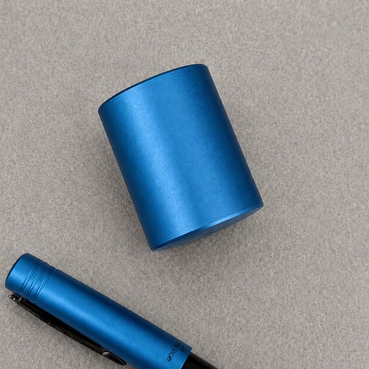 Monteverde MP1 Solid Aluminum Anodized Cylinder Pen Holder - Bright Blue