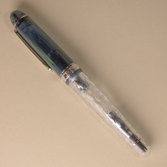 Pre-Owned Platinum #3776 Century - Fuji Unkei - Uroko Gumo Fountain Pen - Fine
