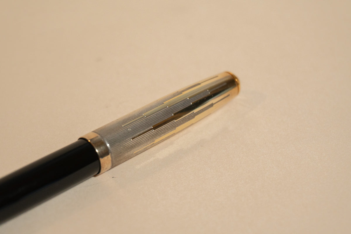 Pre-Owned Parker 51 Empire State 2002 Fountain Pen
