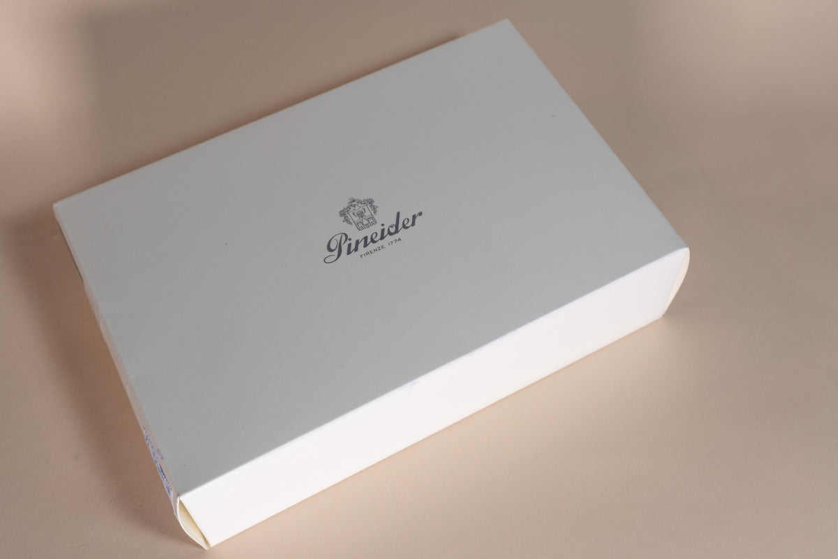 Pre-Owned Pineider Mystery Filler Demonstrator - Sugar White - Medium Quill Nib