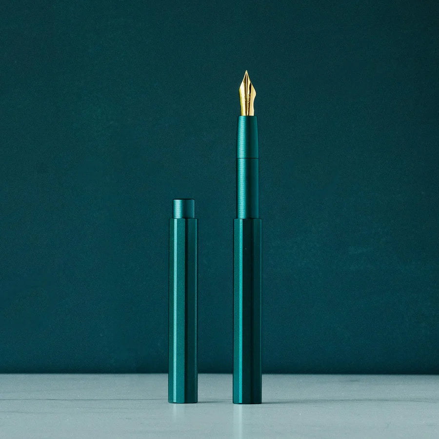 Tom's Studio The Studio Pocket Fountain Pen 2.0 - Ivy