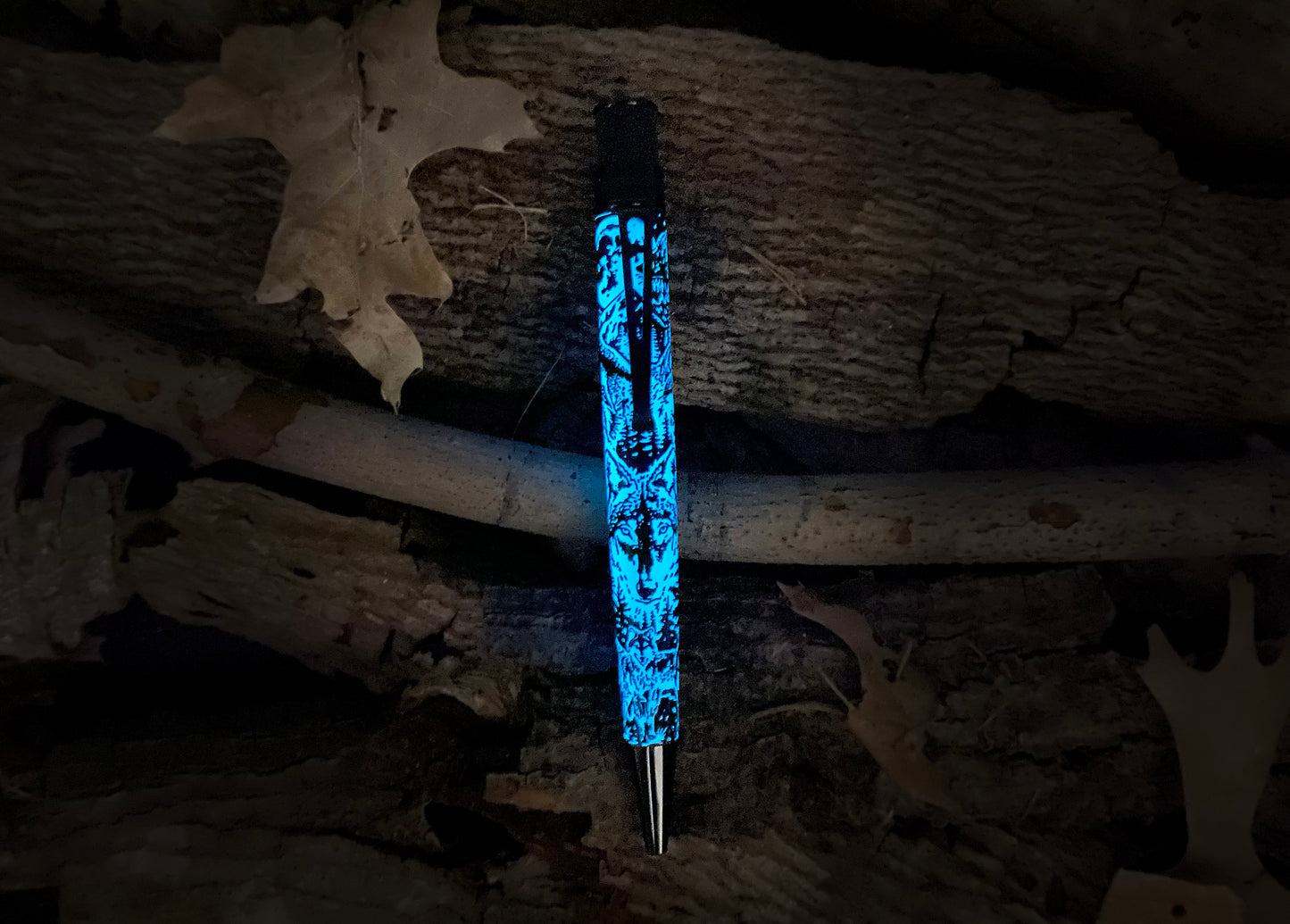 Retro 51 Tornado Rescue Ballpoint - Wolf Rescue
