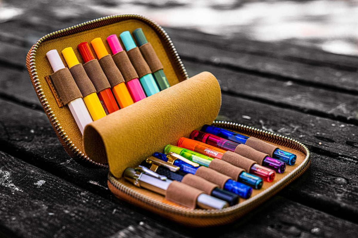 Galen Leather Zippered 14 Slots Collector Pen Case for Kaweco Pens - Crazy Horse Brown