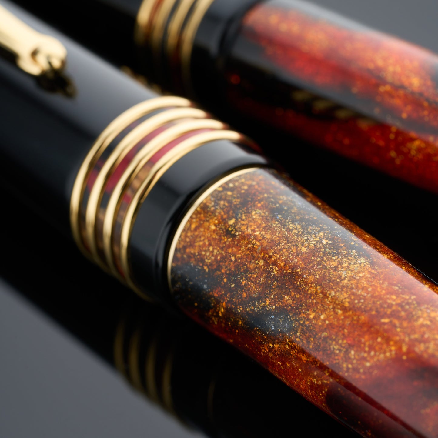 Delta DV Original Ballpoint - Glow Up