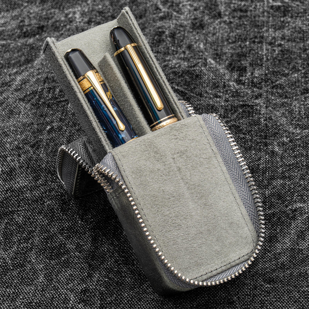 Galen Leather 2 Slot Zippered Magnum Opus Pen Case - Crazy Horse Smoky (with Removable Pen Tray)