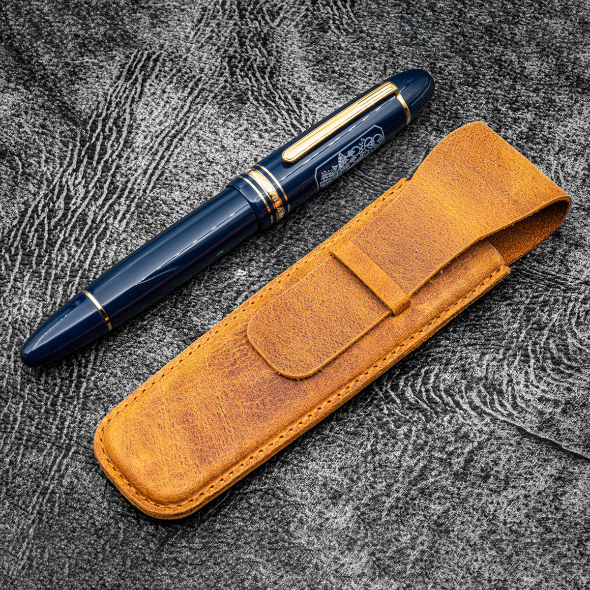 Galen Leather Slim Vintage Single Fountain Pen Sleeve - Crazy Horse Brown